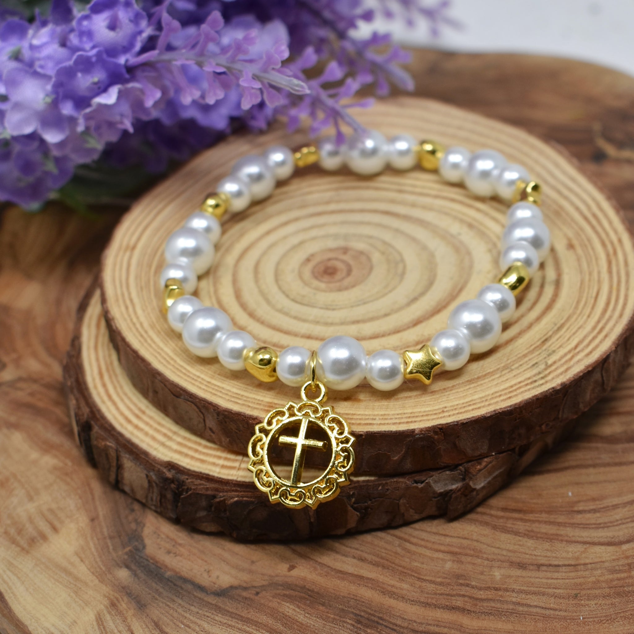 Holy Cross Glass Bead Bracelet. Gold and Pearl Beads. Heart and Star. Christian Jewelry.