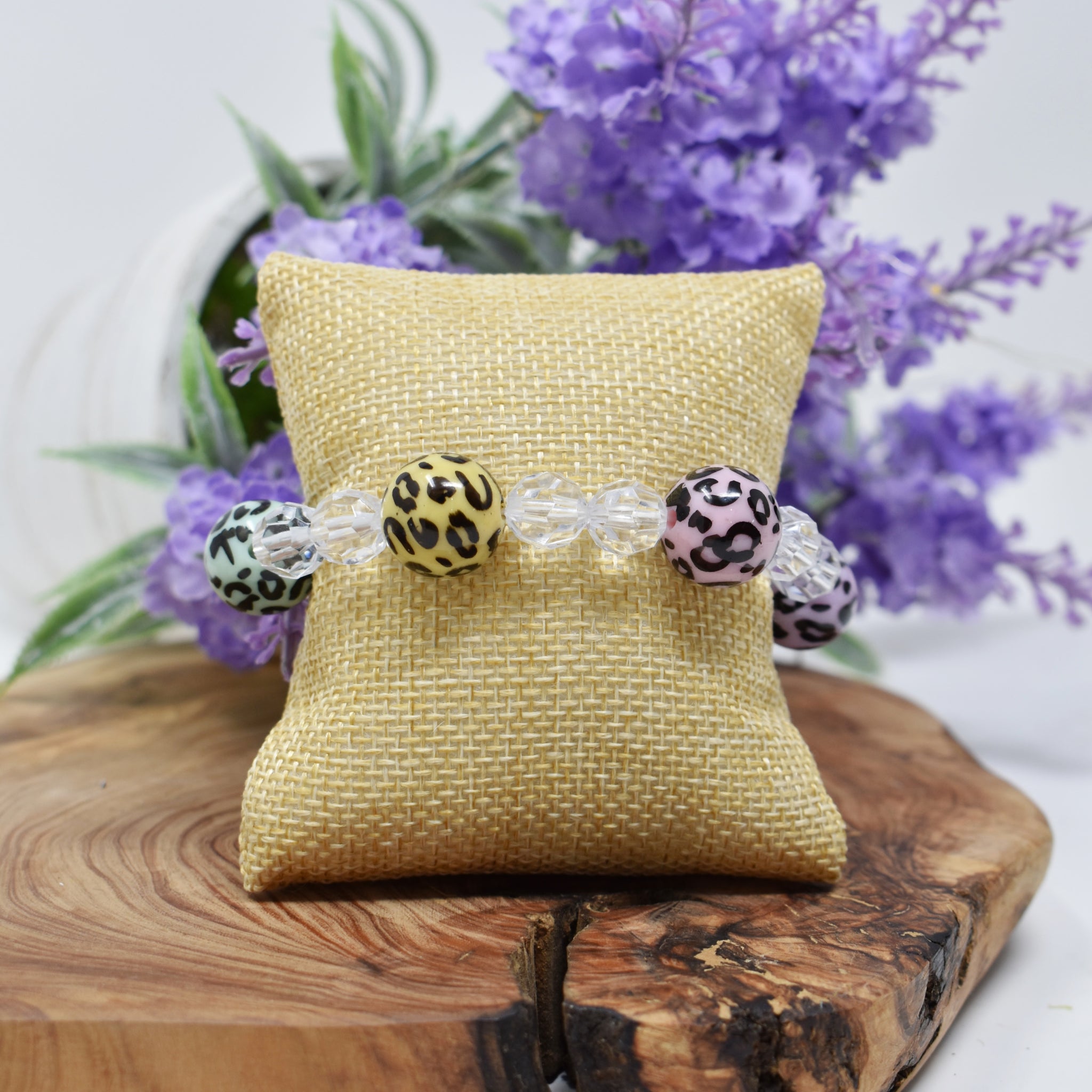 Girl's, Women's, Teen's Leopard Beaded Bracelet.